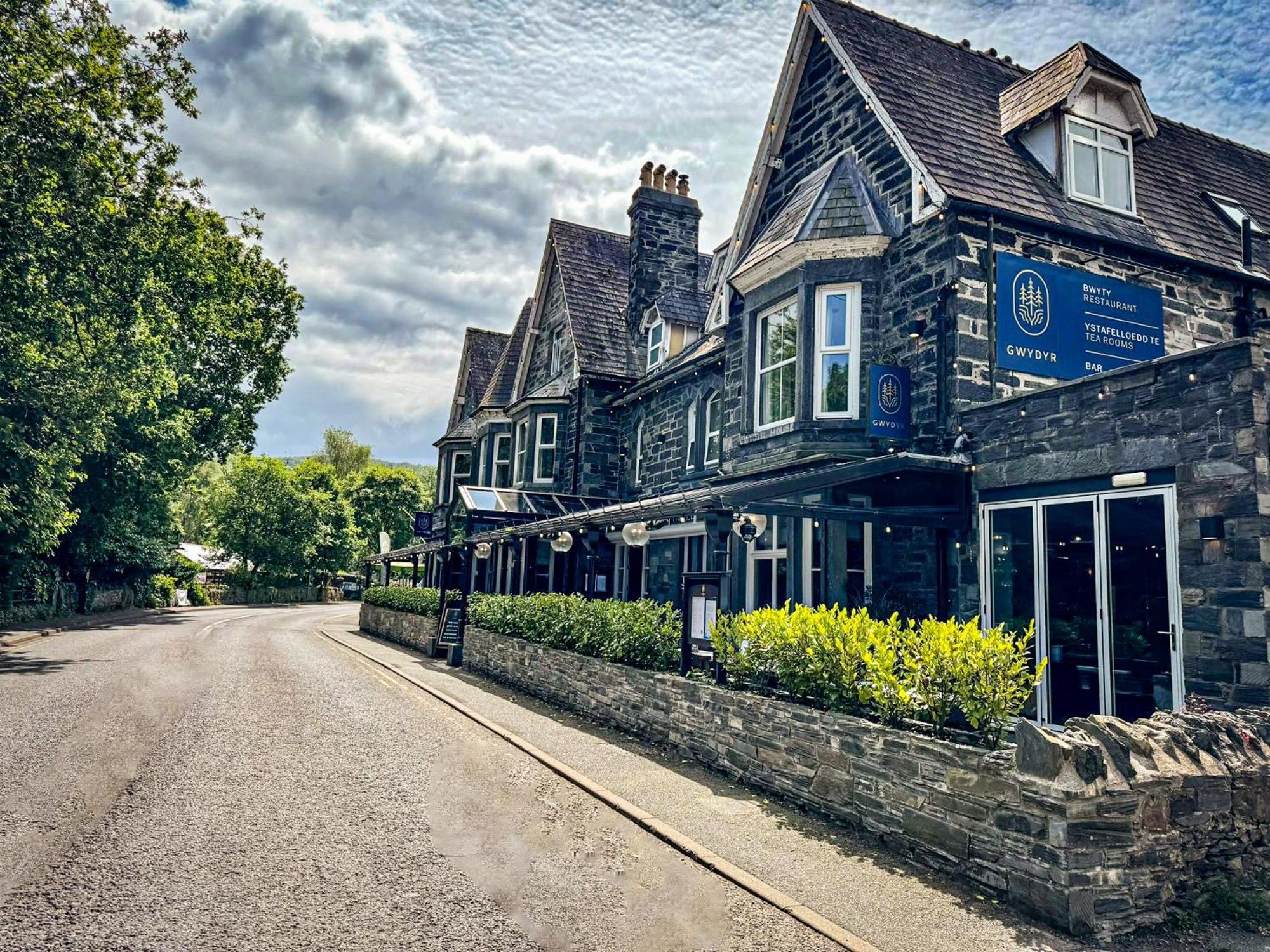 Gwydyr Hotel Betws-y-Coed Extérieur photo